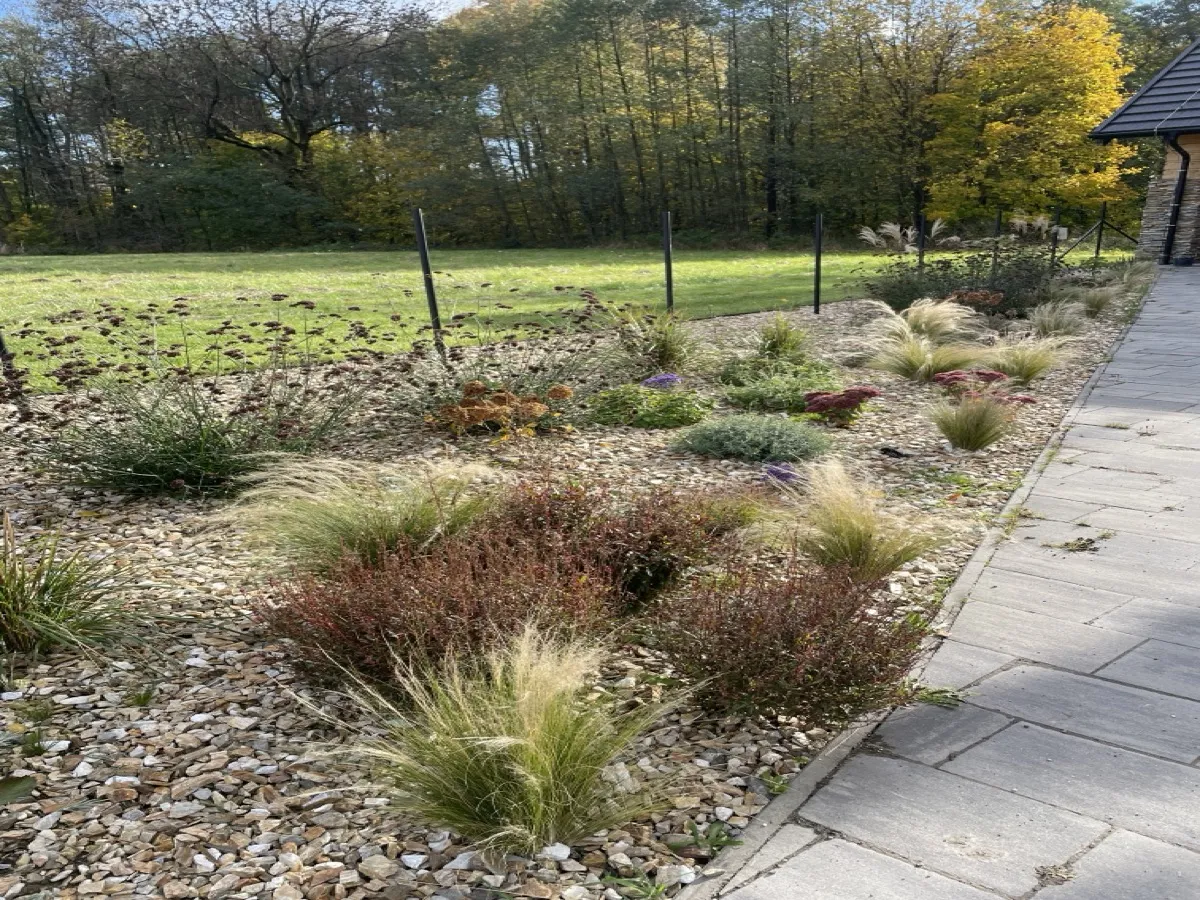 Rodinná zahrada s jezírkem